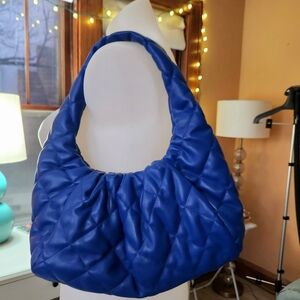 ELOQUII Cobalt Blue Quilted Crescent Puffer Should Bag EUC, Like New